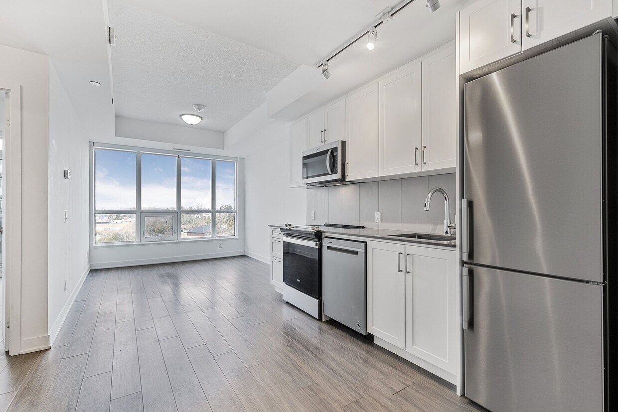 Photo principale - 681 Yonge St