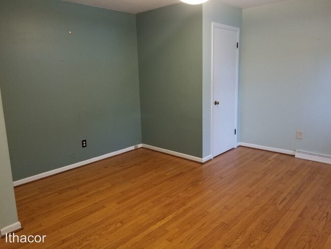 Building Photo - 3 br, 2 bath House - 27 Ferguson Rd
