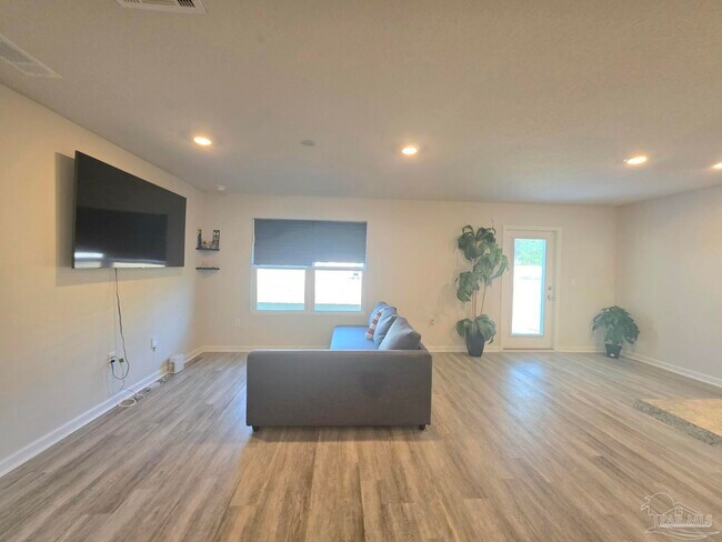 Foto del edificio - 4326 Winged Elm Ct