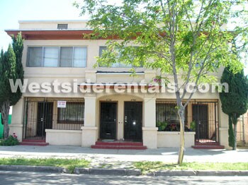 Front of Building - 4760 Franklin Ave