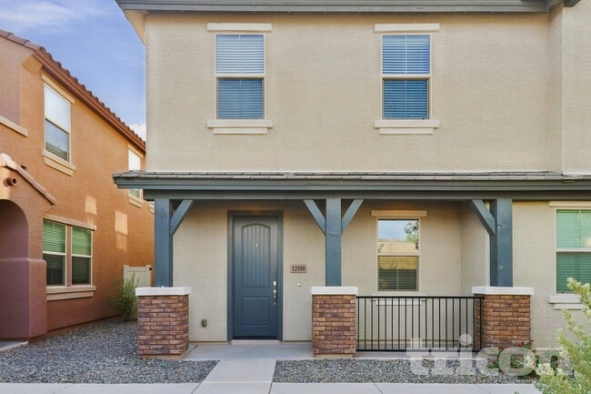 Building Photo - 12550 W Hummingbird Terrace