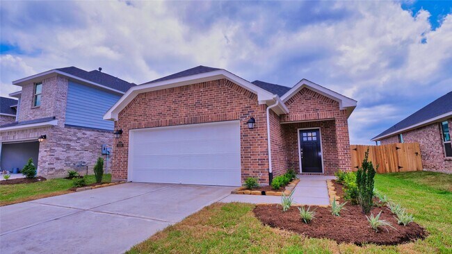 Building Photo - 31335 Spotted Saddle Hollow