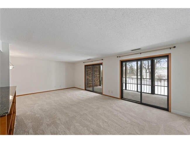 Building Photo - 7200 Cahill Rd