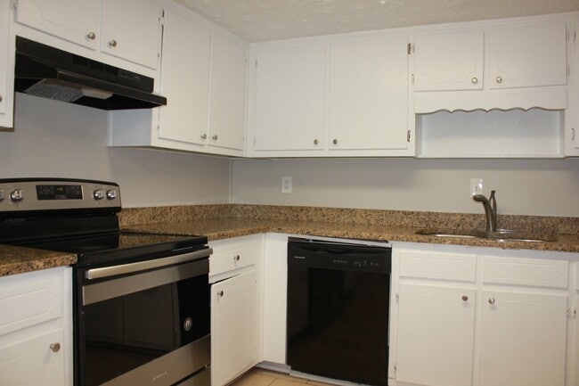 Building Photo - 4237 Dejohns Way