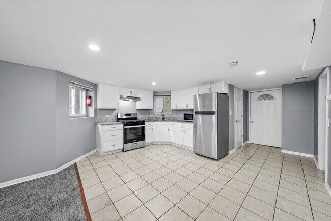 Foto del edificio - 3353 W Evergreen Ave