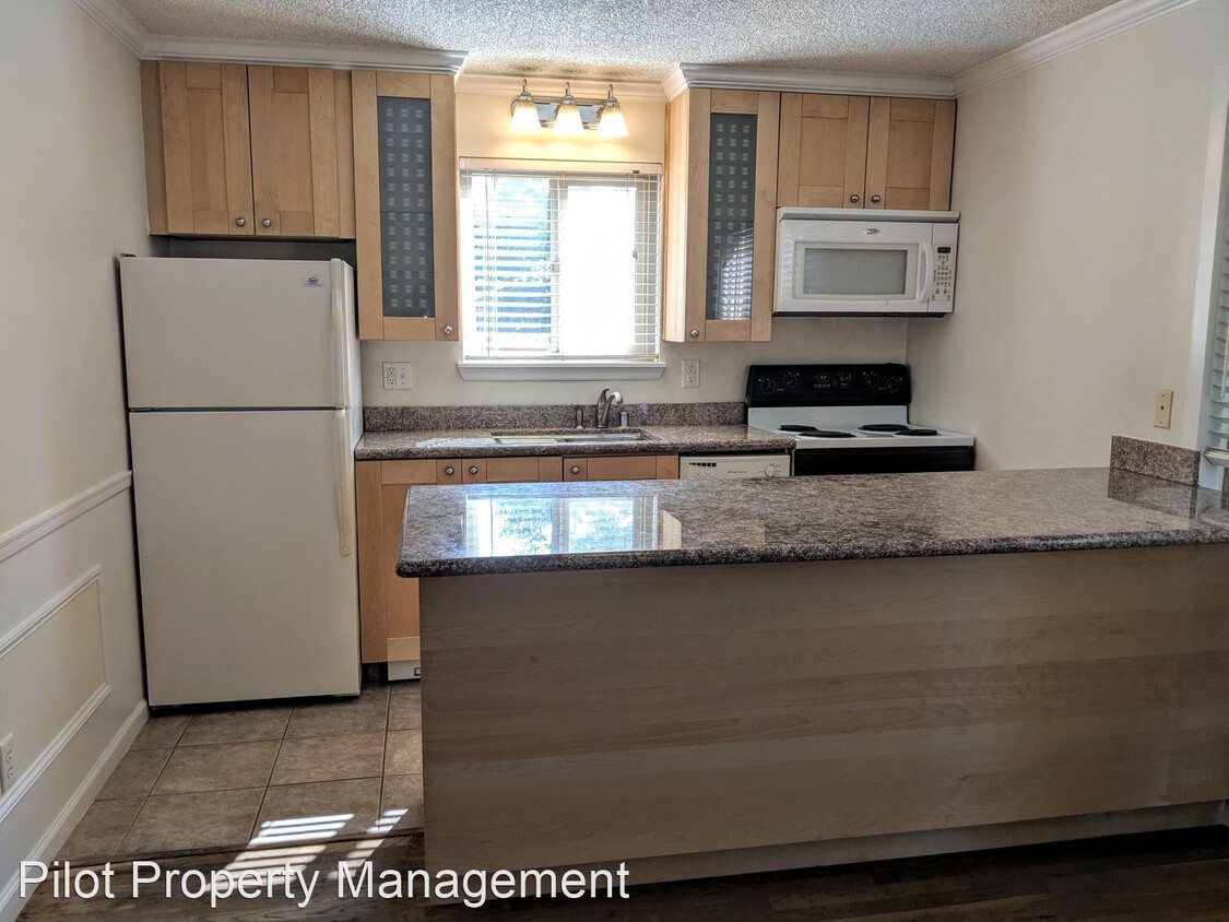 Foto principal - 7526 24th Ave NW