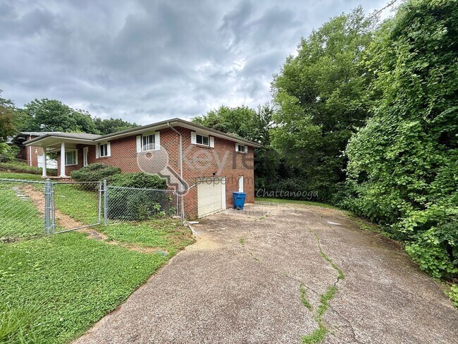 Building Photo - 4630 Sherry Ln
