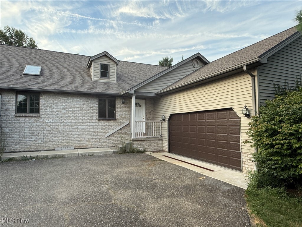 3580 E Western Reserve Rd Youngstown, OH 44514 – photo 1