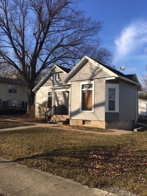 Primary Photo - 508 E Locust St