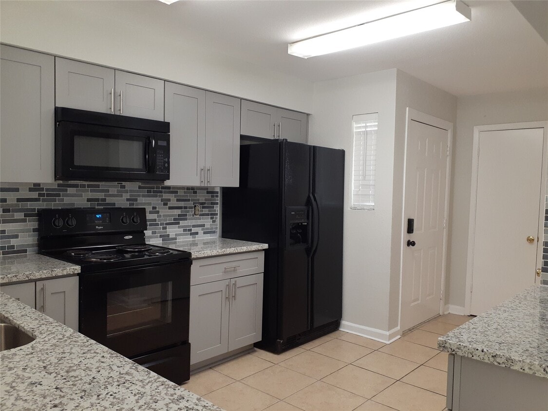 Primary Photo - 14515 Wunderlich Dr