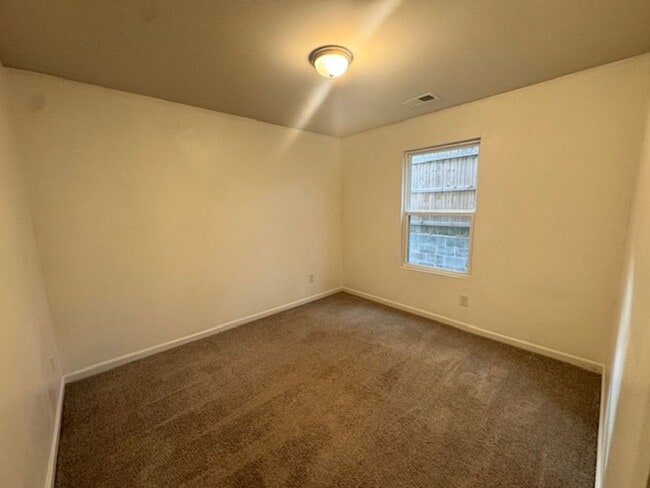 Building Photo - 201 N Sanford Ave