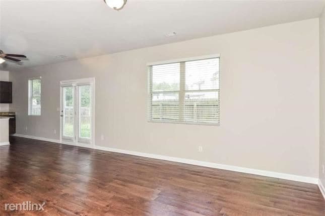Building Photo - 4 br, 2 bath House - 990 i Buloxi Boulevard