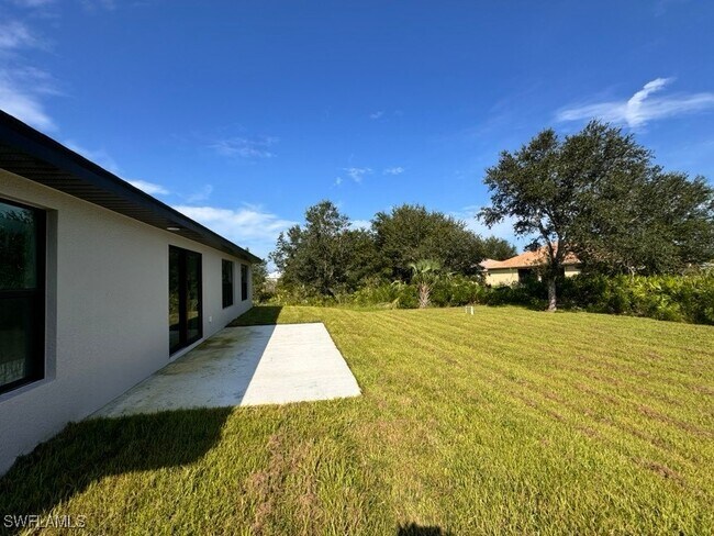 Foto del edificio - 2608 64th St W
