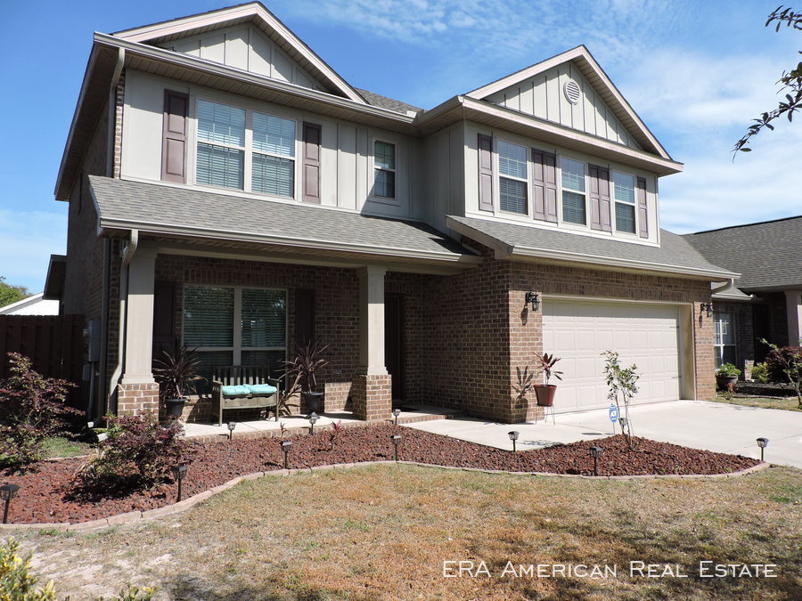 Midway/Gulf Breeze House for Rent in Gulf Breeze, FL