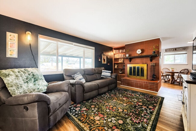 Foto del edificio - 2118 Monteagle St