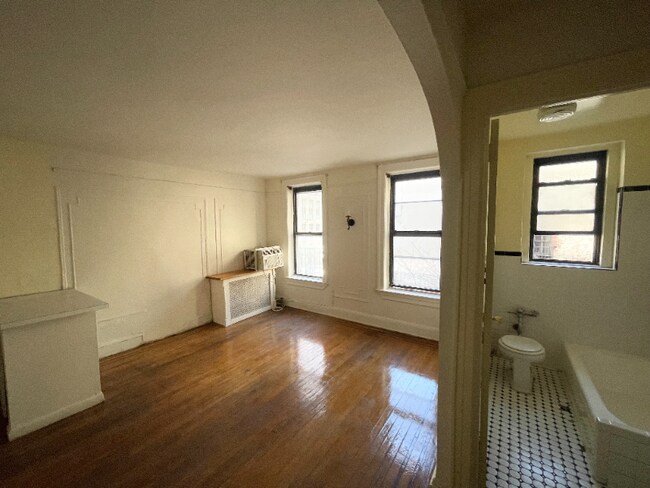 Foto del edificio - 398 E 52nd St