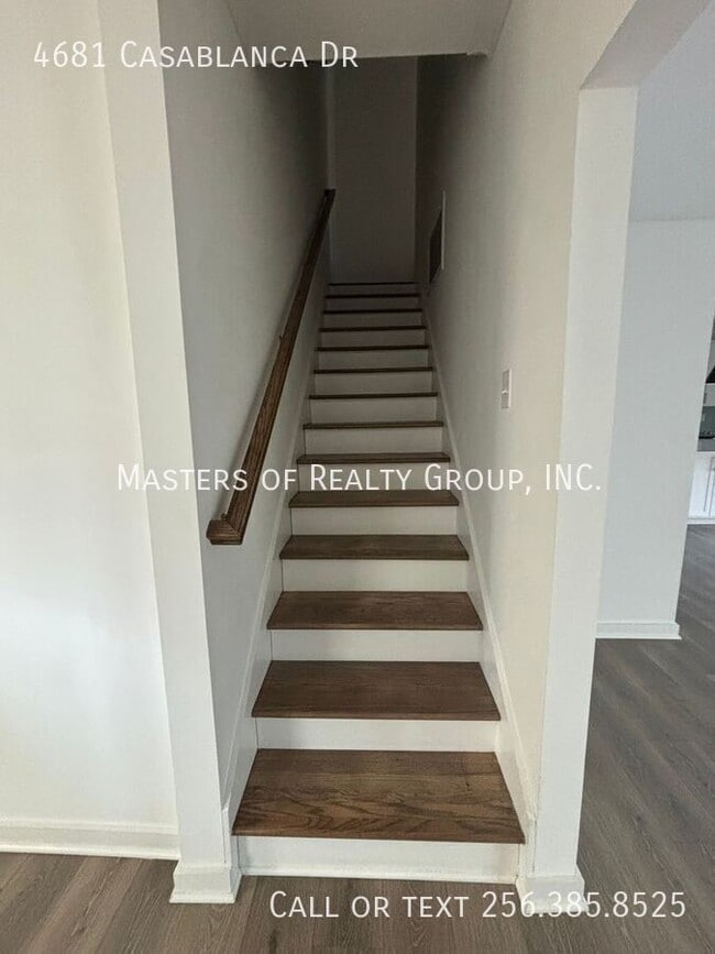 Building Photo - 4681 Casablanca Dr