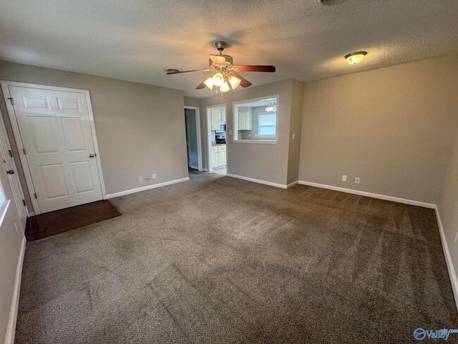 Building Photo - 17439 Morgan Dr