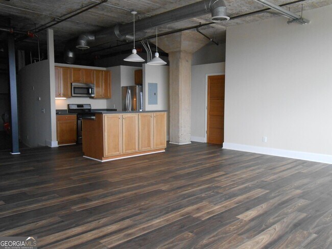 Foto del edificio - 505 Whitehall St SW