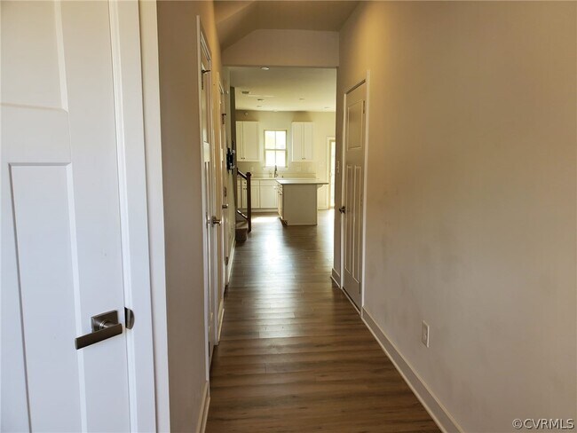 Foto del edificio - 4304 Braden Woods Dr