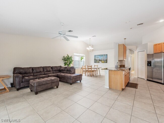 Foto del edificio - 6886 Sterling Greens Ct