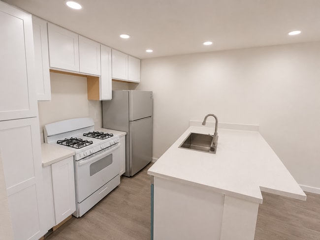 Foto del edificio - 537 W Colden Ave