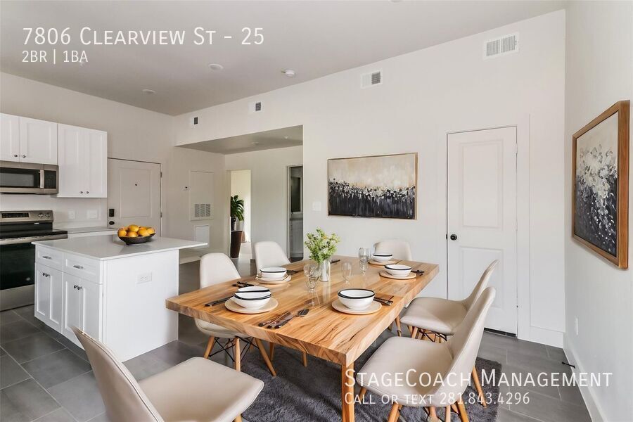 Foto principal - 7806 Clearview St