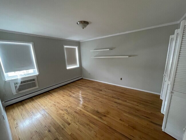 Foto del edificio - 1464A 68th St