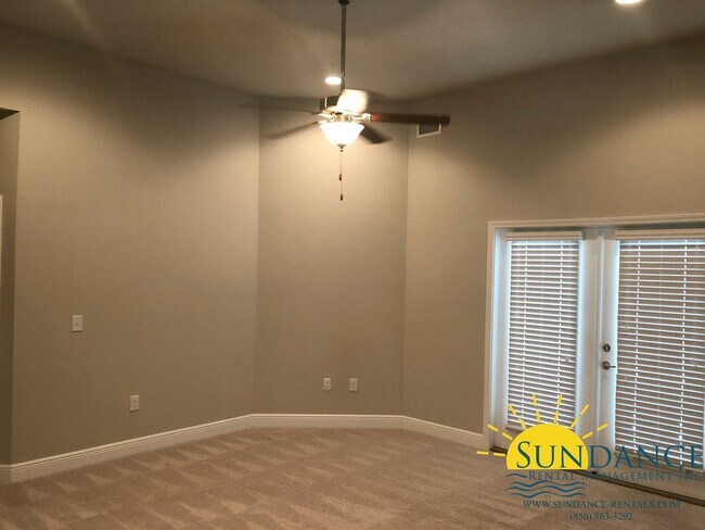 Building Photo - Beautiful 3-Bedroom Home in Hammock Bay wi...