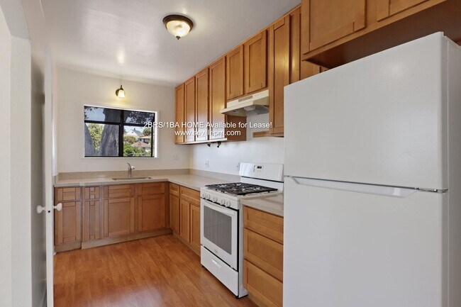 Foto del edificio - STUNNING 2BR/1BA home in El Cerrito Mira V...