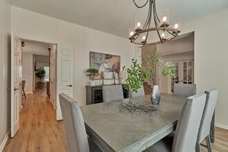 Building Photo - 10 E Sterling Pond Cir