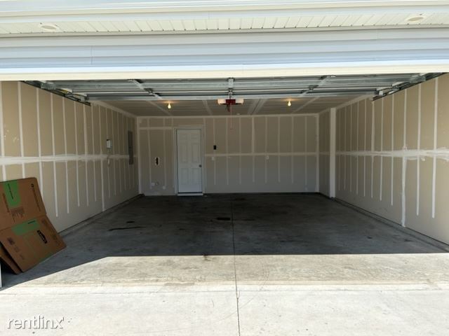 Building Photo - 3 br, 2.5 bath House - 3805 Amity Cir SE 3...