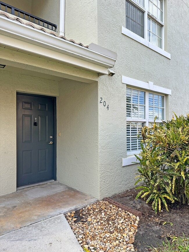 Photo - 160 SW Peacock Blvd Townhome