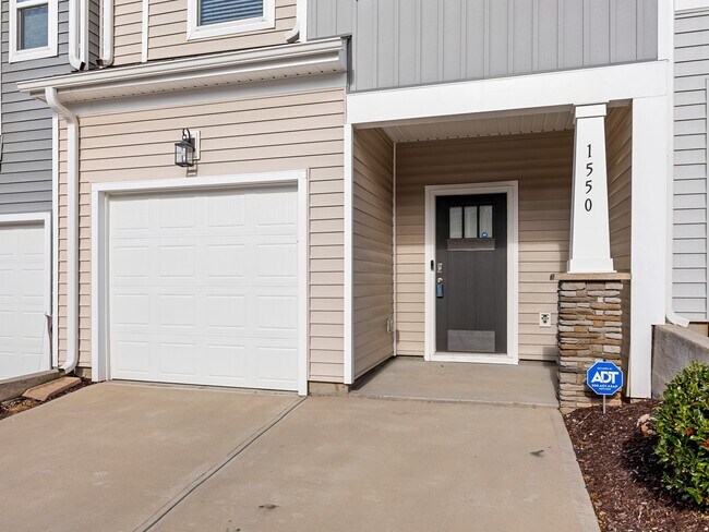 Foto del edificio - 1550 Rivermeade Dr