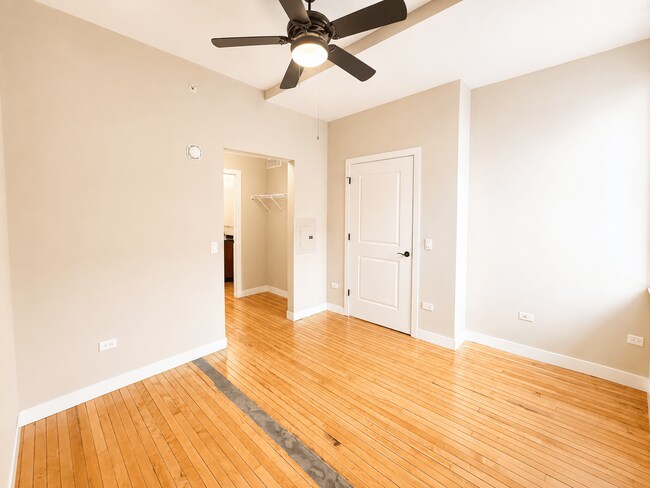 Interior Photo - Pioneer Endicott
