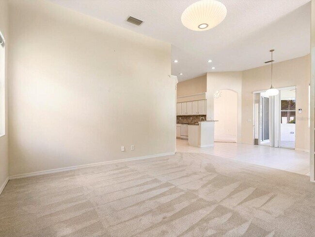 Foto del edificio - 6754 W Country Club Ln