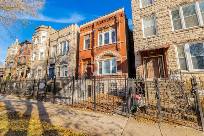 Building Photo - 4549 S Wabash Ave
