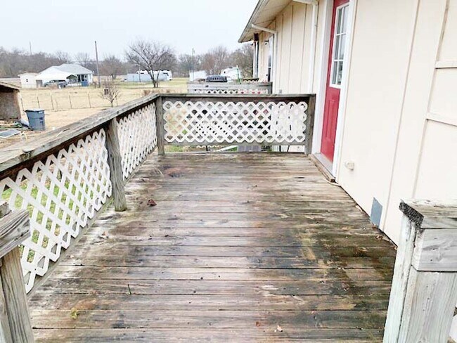 Foto del edificio - Great 2 Bdrm 1 Bath Home in Argyle Tx