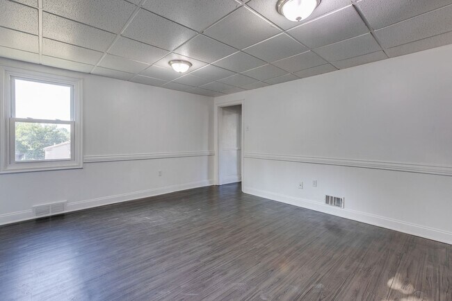 Foto del edificio - 81 Westwood St