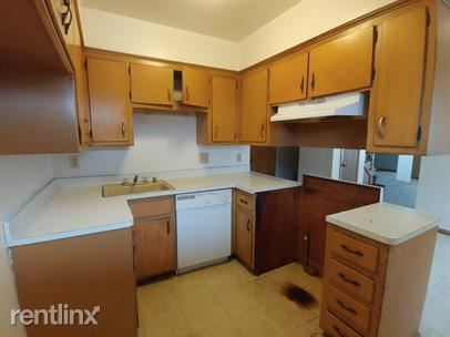 Building Photo - 6739 N 75th St