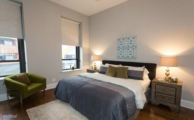 Foto del edificio - 1363 N Wells St