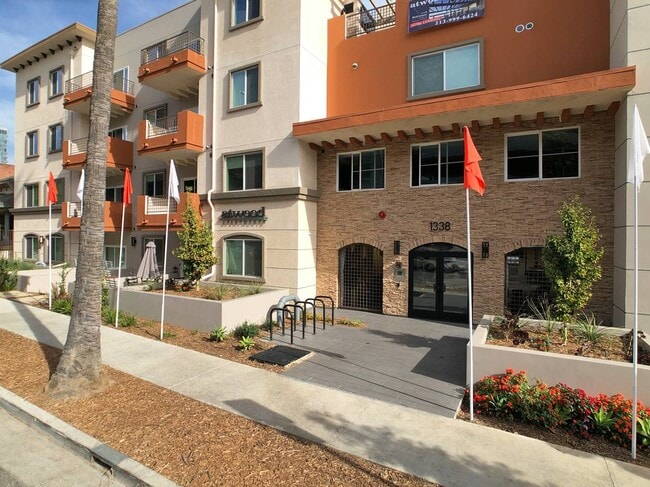 Building Photo - Atwood Hollywood Boutique Apartments