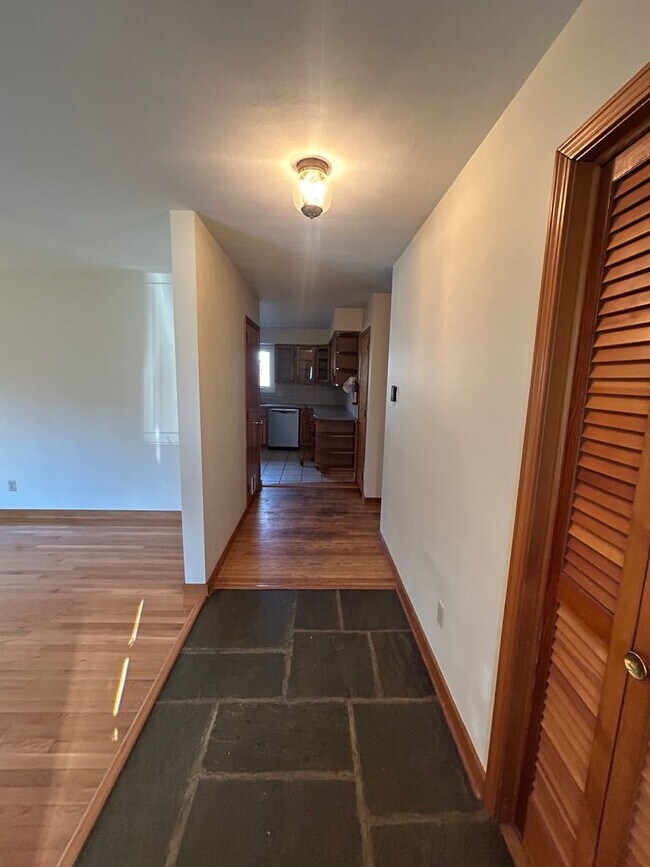 Foto del edificio - 3 bedroom, 3 bath house located in Park Forest