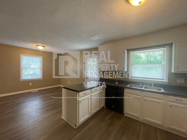 Foto del edificio - 1177 Sandy Beach Dr