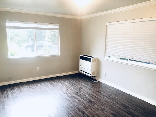 Building Photo - 9679 Soquel Dr