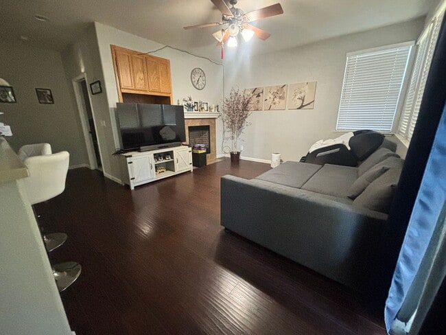 Building Photo - 2546 Jennifer Dr