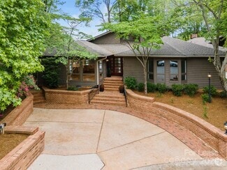 Building Photo - 449 Windward Dr