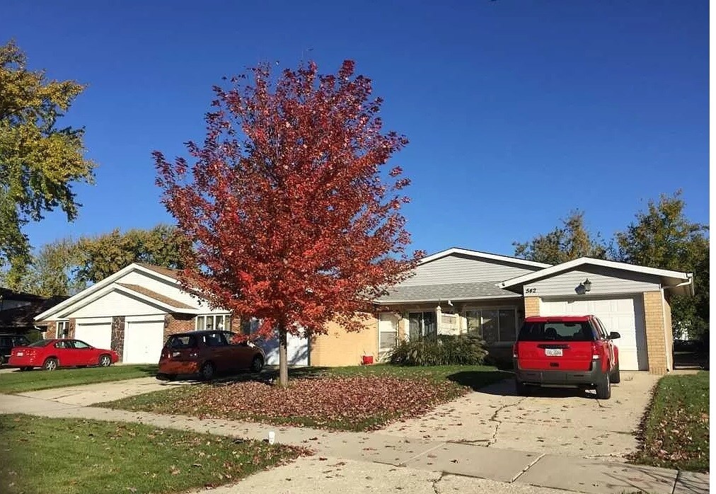 Front - 540 Charles St (Lockport, IL)