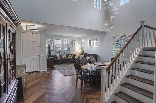 Foto del edificio - 19720 Ellis Henry Ave