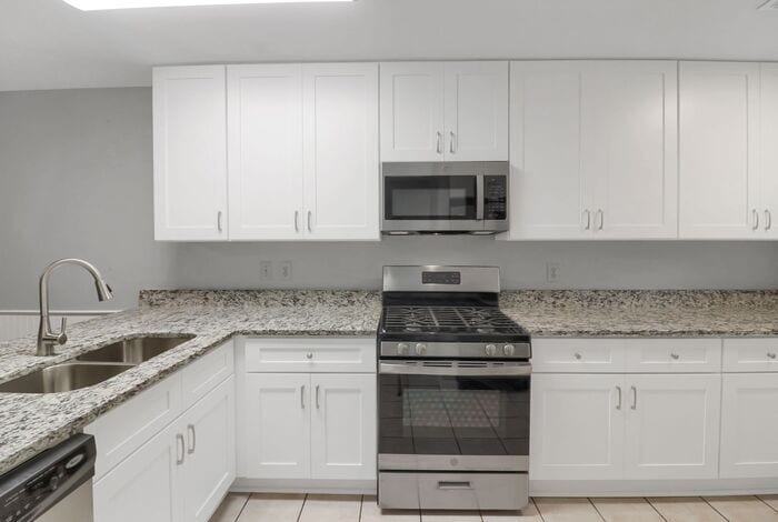 Photo - 259 Heathersett Dr, Marietta, GA 30064